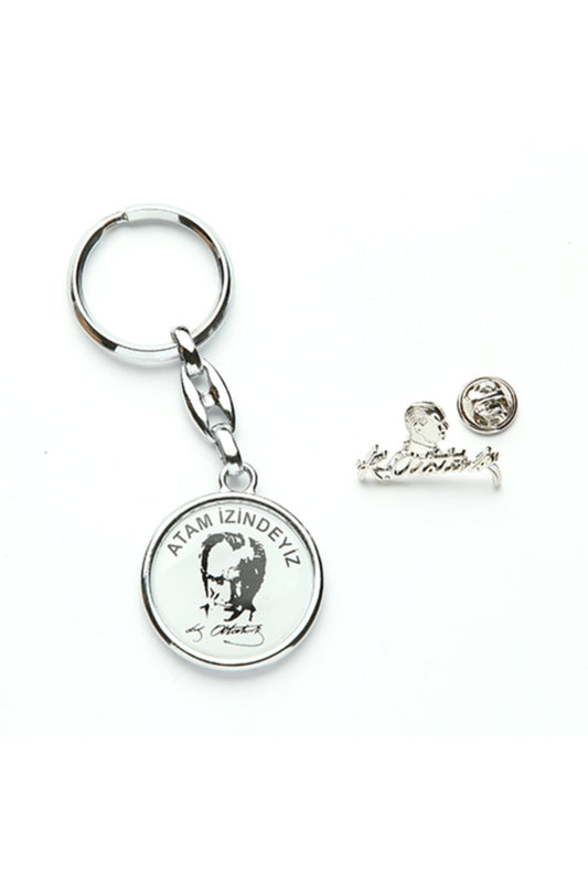 Atam Izindeyiz Anahtarlık + Imza Rozet